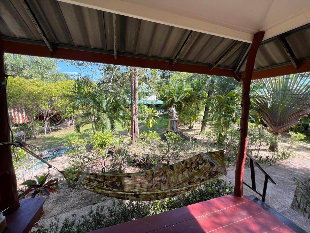 Hotel Lonely Groove Koh Chang Exterior foto